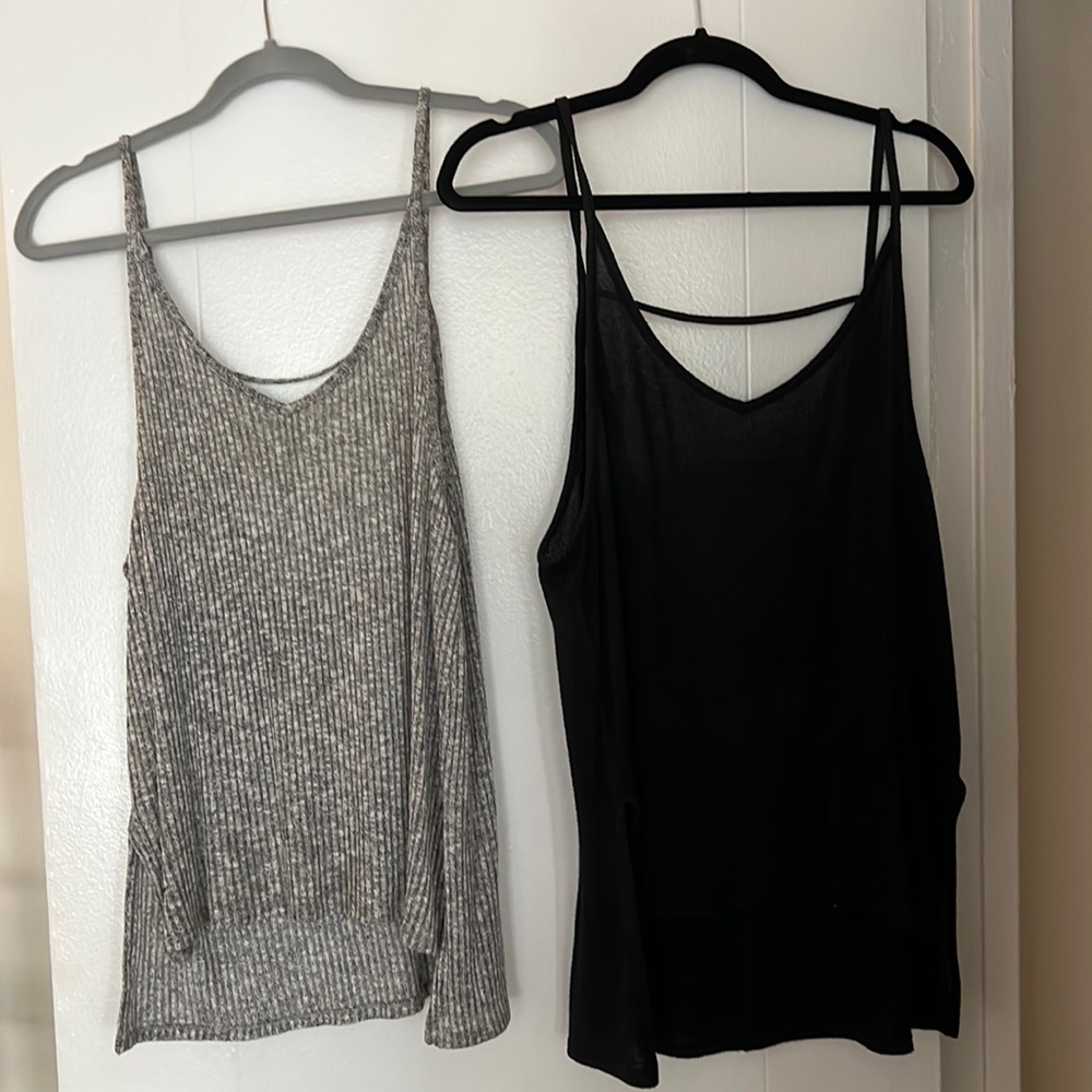 Set- black and grey express tanks